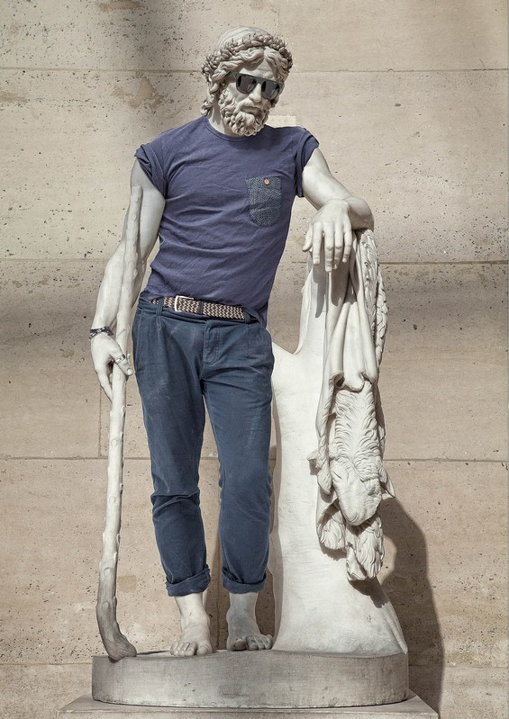 classical-sculptures-hipsters-0